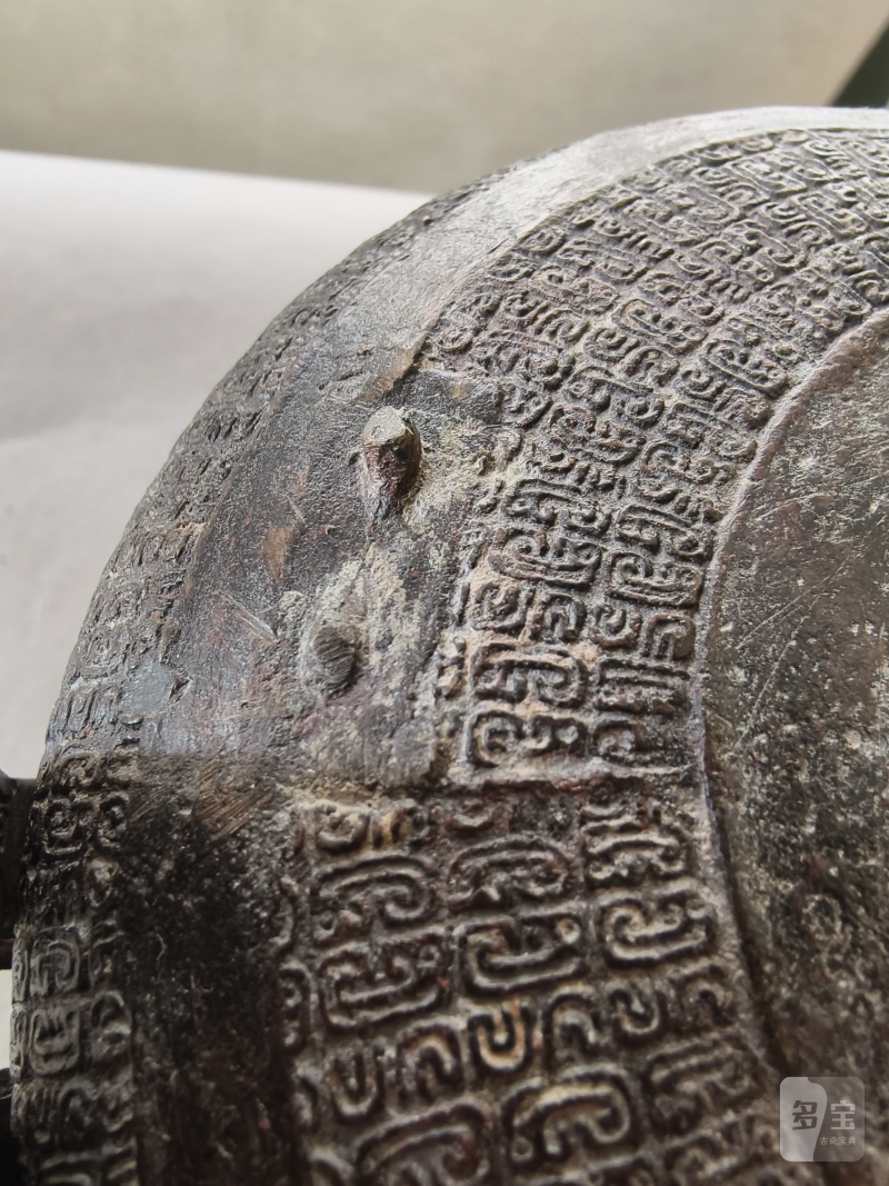 Three-legged bronze food vessel "ding" type - 图24
